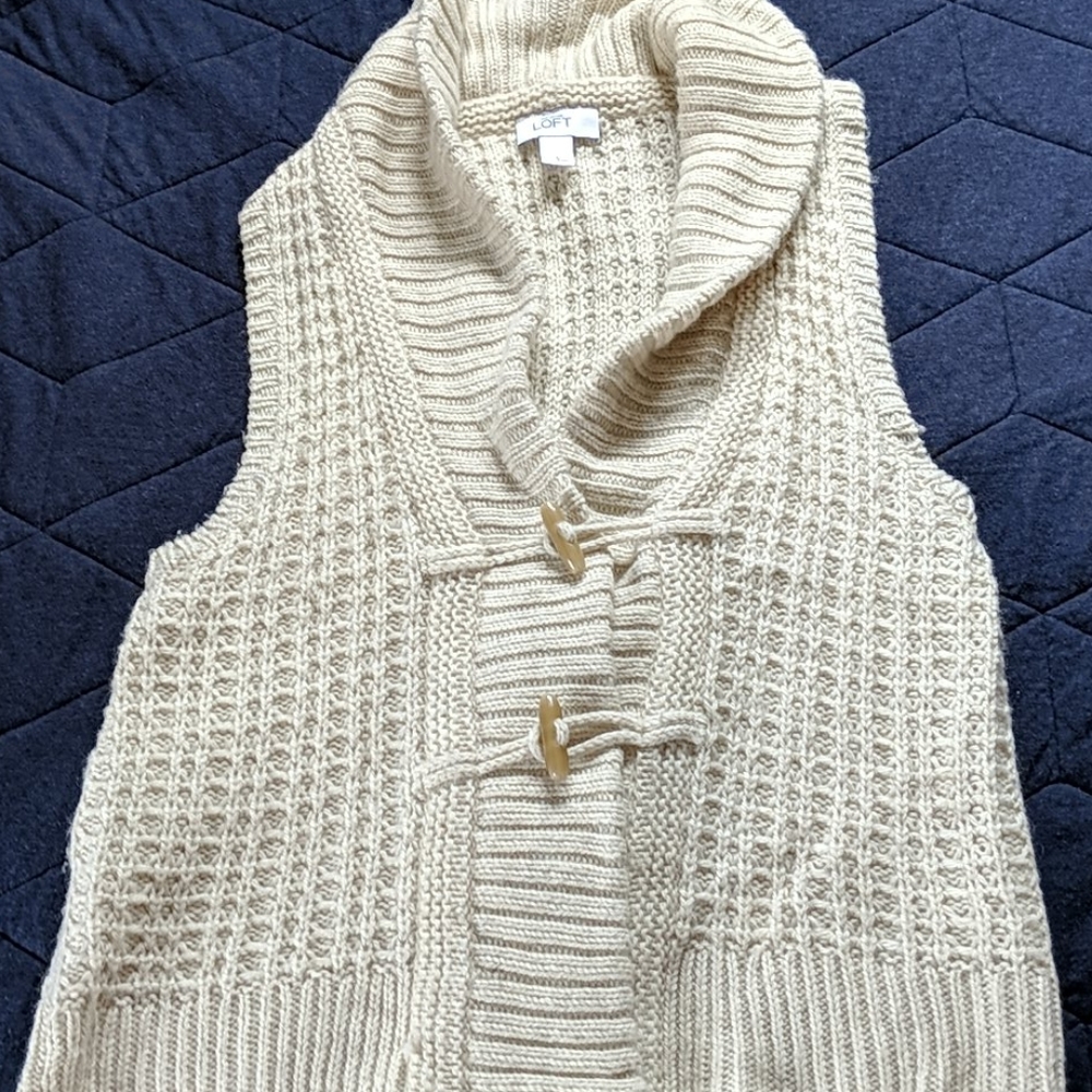 Women's Sweater Vest - Sz Lg